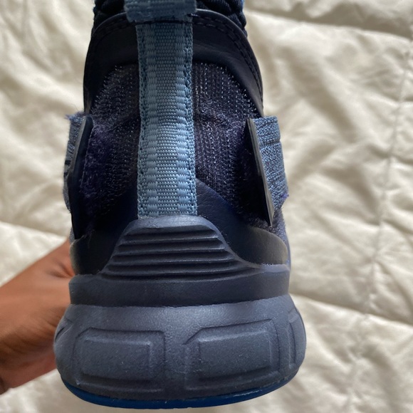 6Y LeBron Soldier 12 Anchor Basketball Shoes - Picture 8 of 10